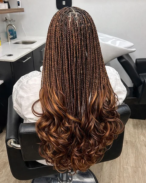 Kimbeauty curly braids